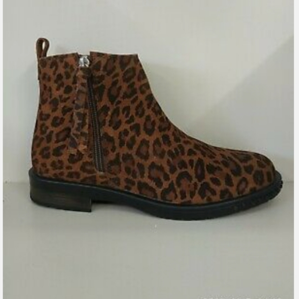 Ladies Leopard Print Suede Ankle Boots